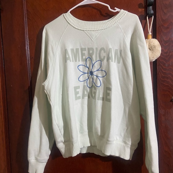 American Eagle Sweatshirt - Picture 1 of 3